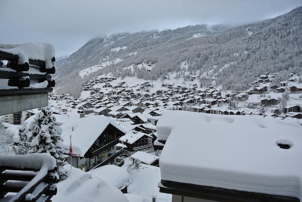 Bodmen B Apartamento Zermatt Habitación foto